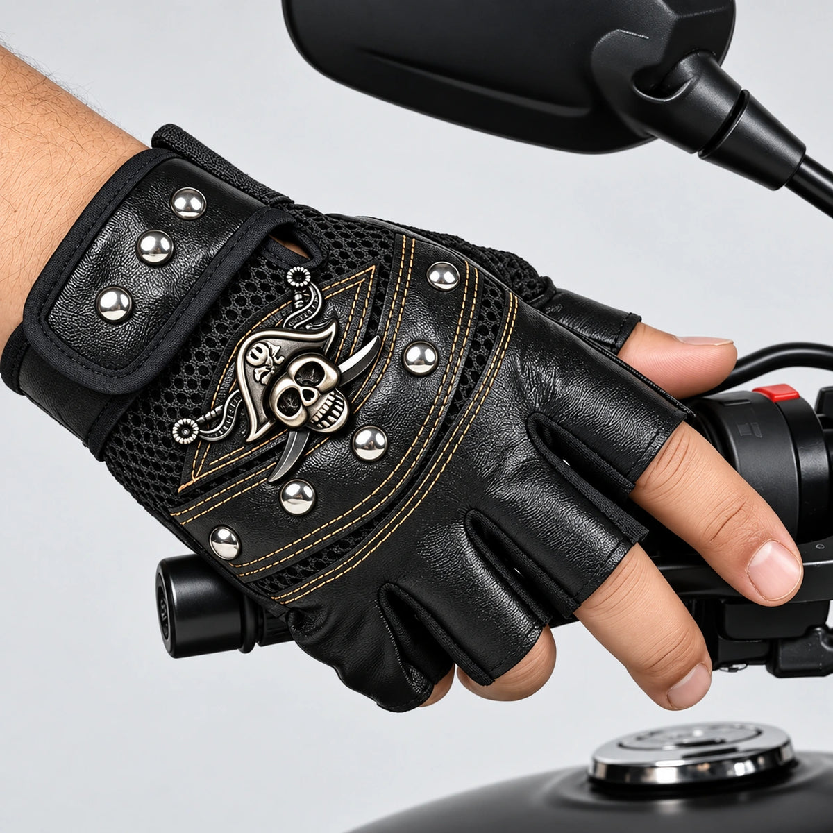 EKON Skull Rivet Fingerless Riding Gloves