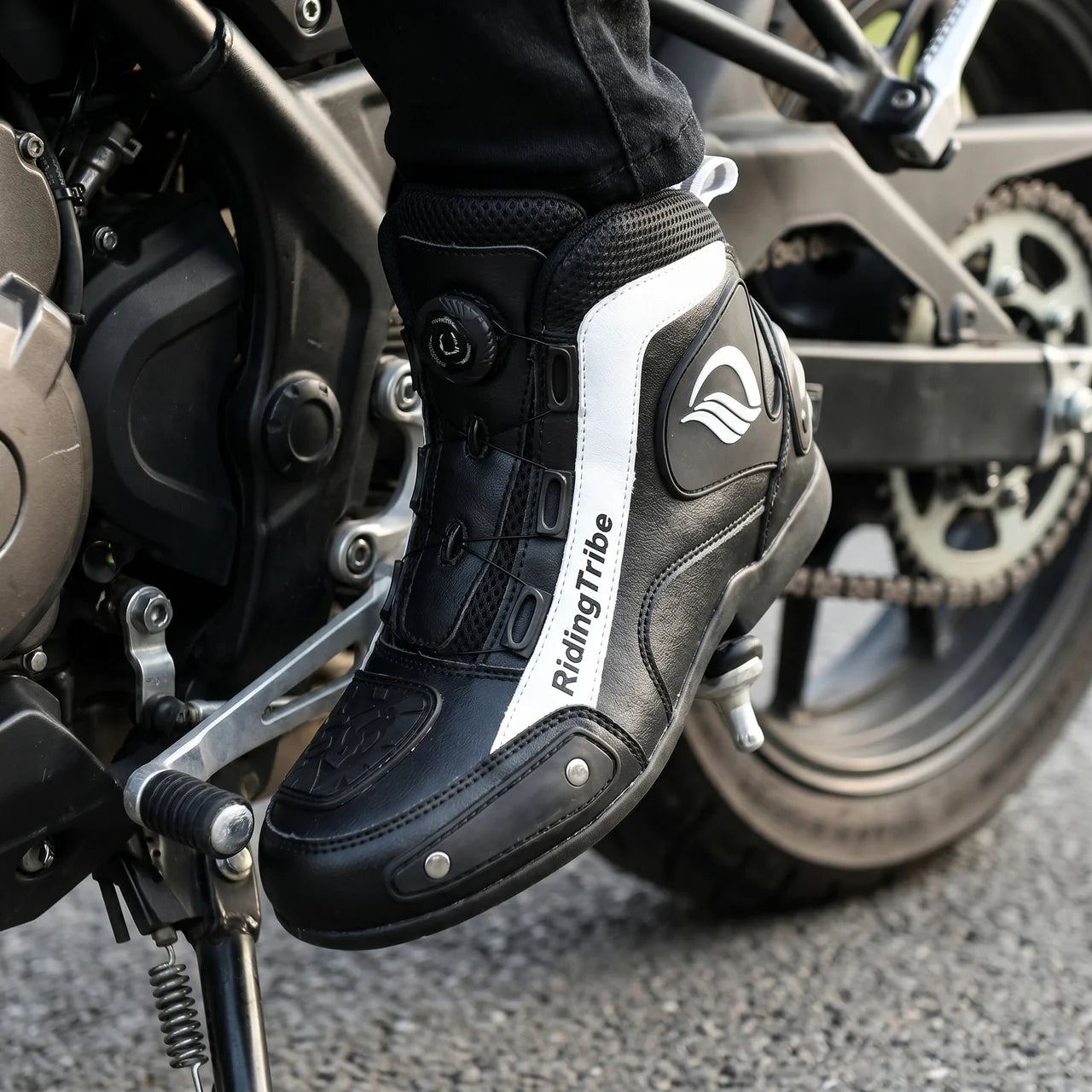EKON Vented Reinforced Moto Shoes