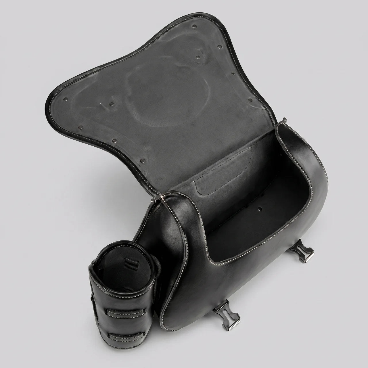 EKON SkullVault Motorcycle Saddlebags
