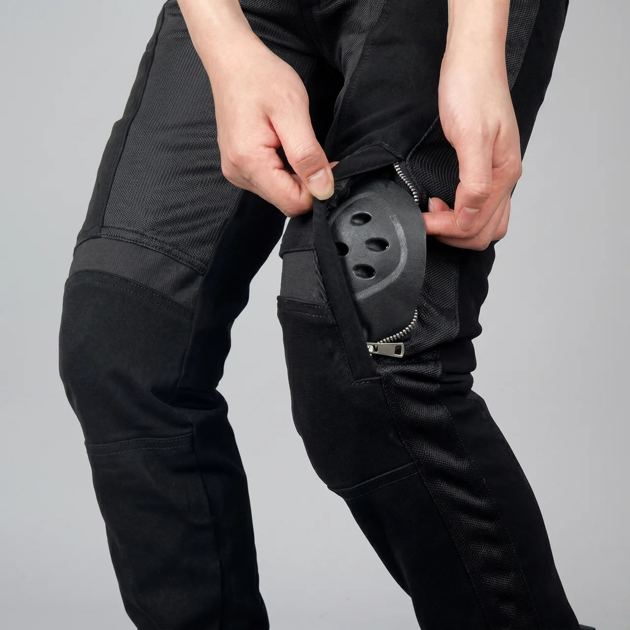 EKON Women’s ShadowGuard Riding Pants